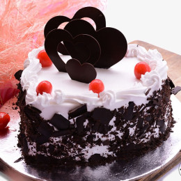Blackforest Delight heart Cake - 500 Gm