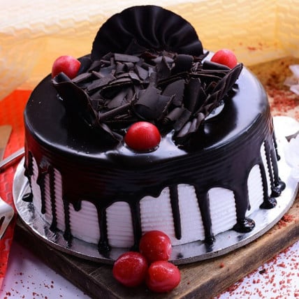 Devine Blackforest Cake - 500 Gm