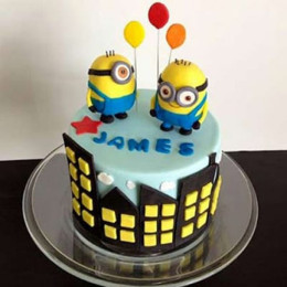 Minions With Balloons - 1 KG