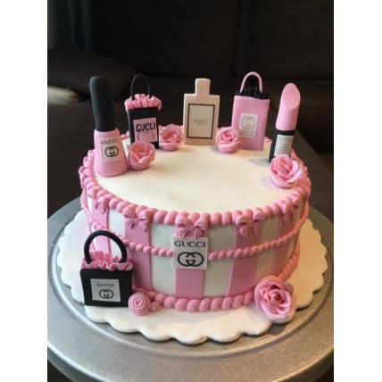 Gucci Make-Up Cake-1.5 Kg