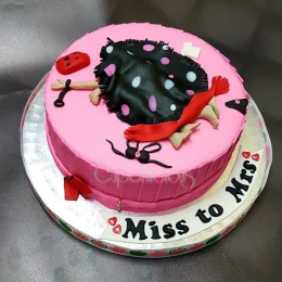 Miss To Mrs Cake-1 Kg