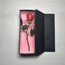 Red Single Rose Box