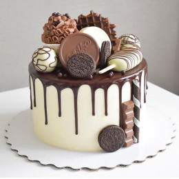 Share 52 unique chocolate cake designs super hot  indaotaonec