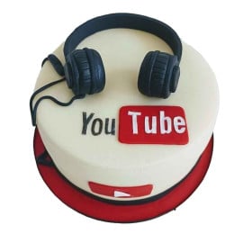 The Youtuber Cake