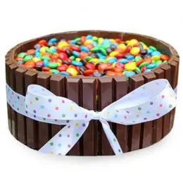 Kit Kat Cake