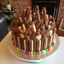 Droolsome Wish Cake