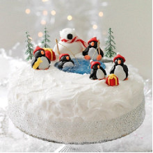 Xmas In Snow Cake