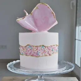 Fault Line Isomalt Cake