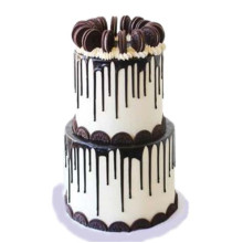 Oreo Dip Tier Cake
