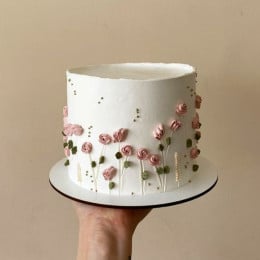 Blissful Blooms Cake