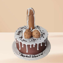 Trip N Drip Cake