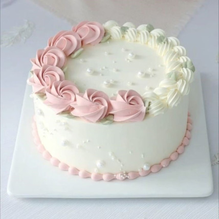 Decent Creation Cake