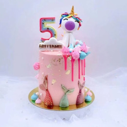The Vibrant Unicorn Rainbow Cake