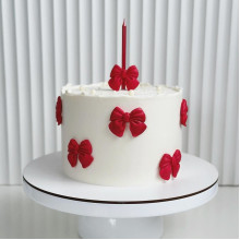 Cutie Red Bow Cake