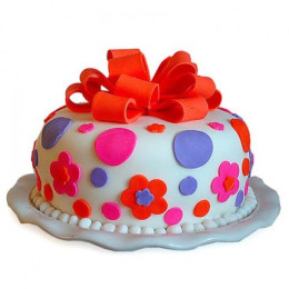 Bow Cake