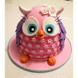 Pinki The Owl Cake