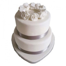 The White Love Fondant Cake