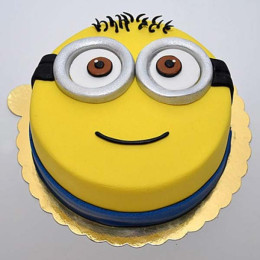 Minion For You Cake