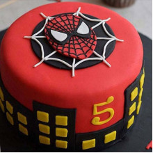 Round Fondant Spiderman Cake