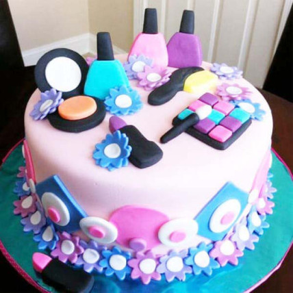 Nail Paint Cake