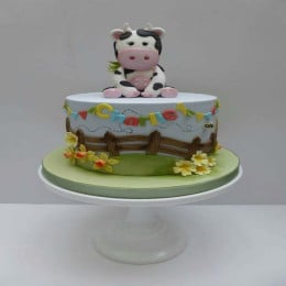 Cute Cow Cake