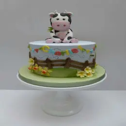 Cute Cow Cake