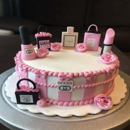Gucci Make-Up Cake