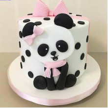 Cutsy Panda Cake