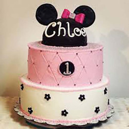 Minnie Me Cake