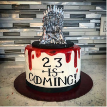Throne Cast Cake