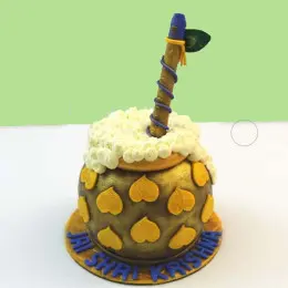 Devine Kanha Matki Cake