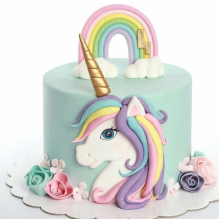 Blue Uni Trea Cake