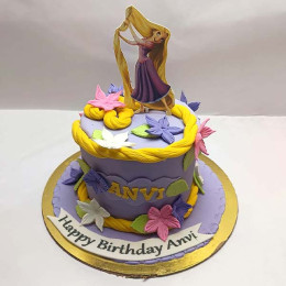 Rapunzel Love Cake