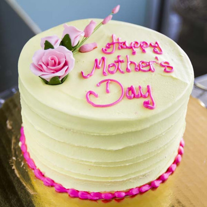 Mothers Day Delight Cake