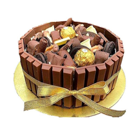 Choco Straw Love Cake