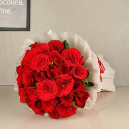 25 Red Roses