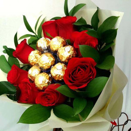 Roses N Choc Delight