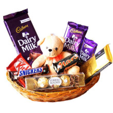 Bear N Chocolate Hamper