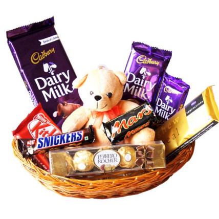 Bear N Chocolate Hamper