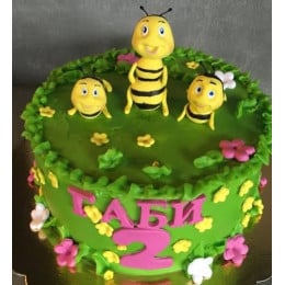 Honey Bee Cake-1.5 Kg